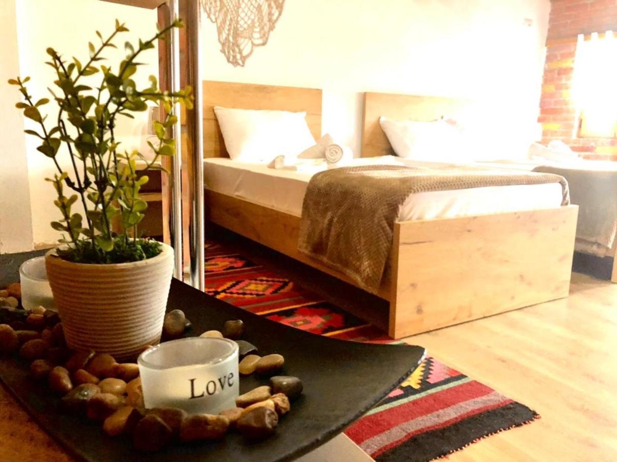 Villa Muzhaqi Nivice Εξωτερικό φωτογραφία