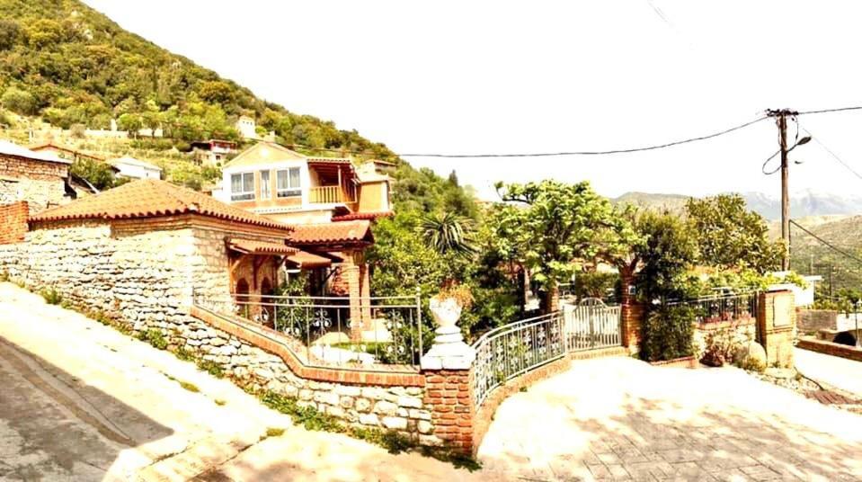 Villa Muzhaqi Nivice Εξωτερικό φωτογραφία
