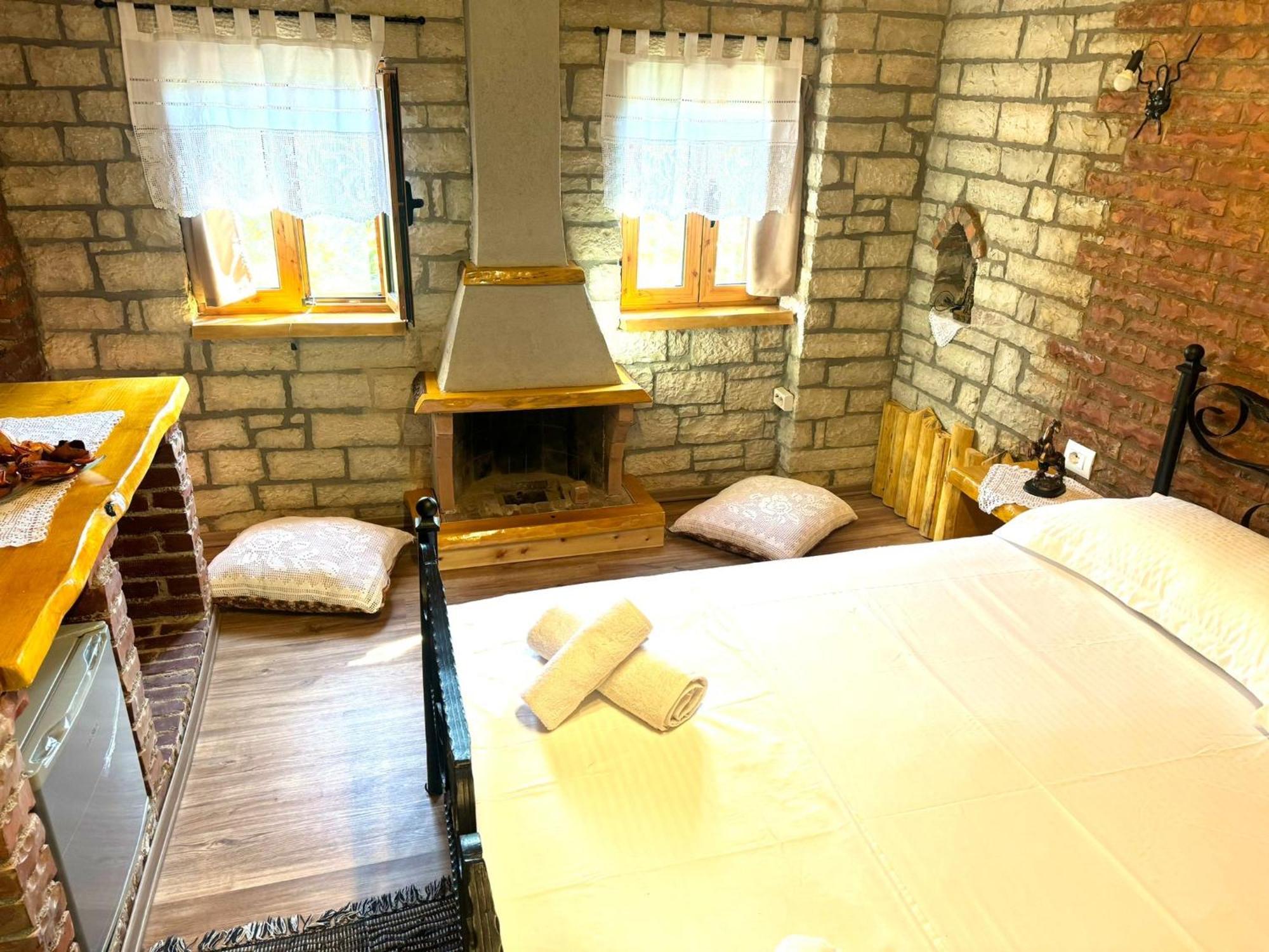 Villa Muzhaqi Nivice Εξωτερικό φωτογραφία