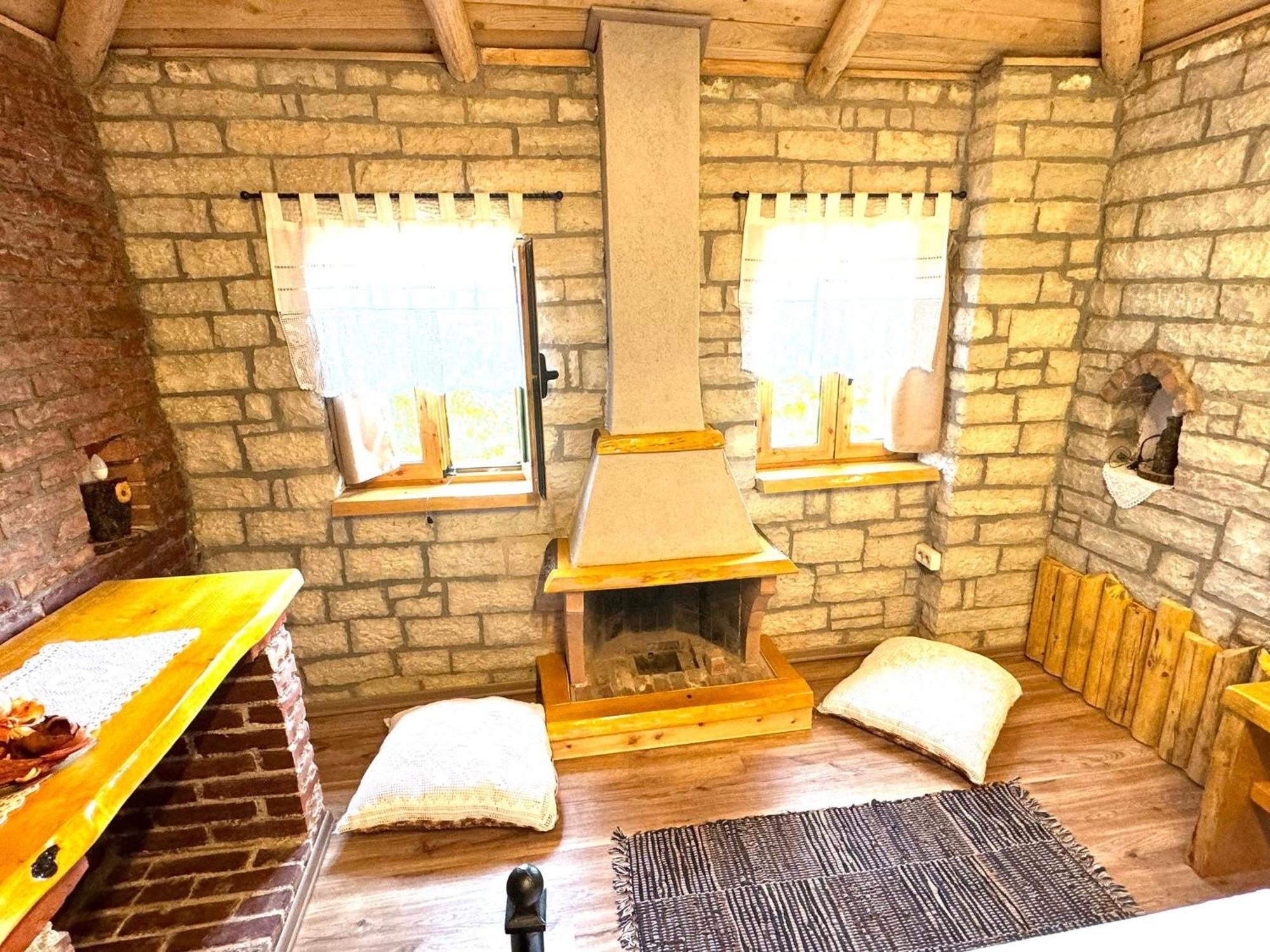Villa Muzhaqi Nivice Εξωτερικό φωτογραφία