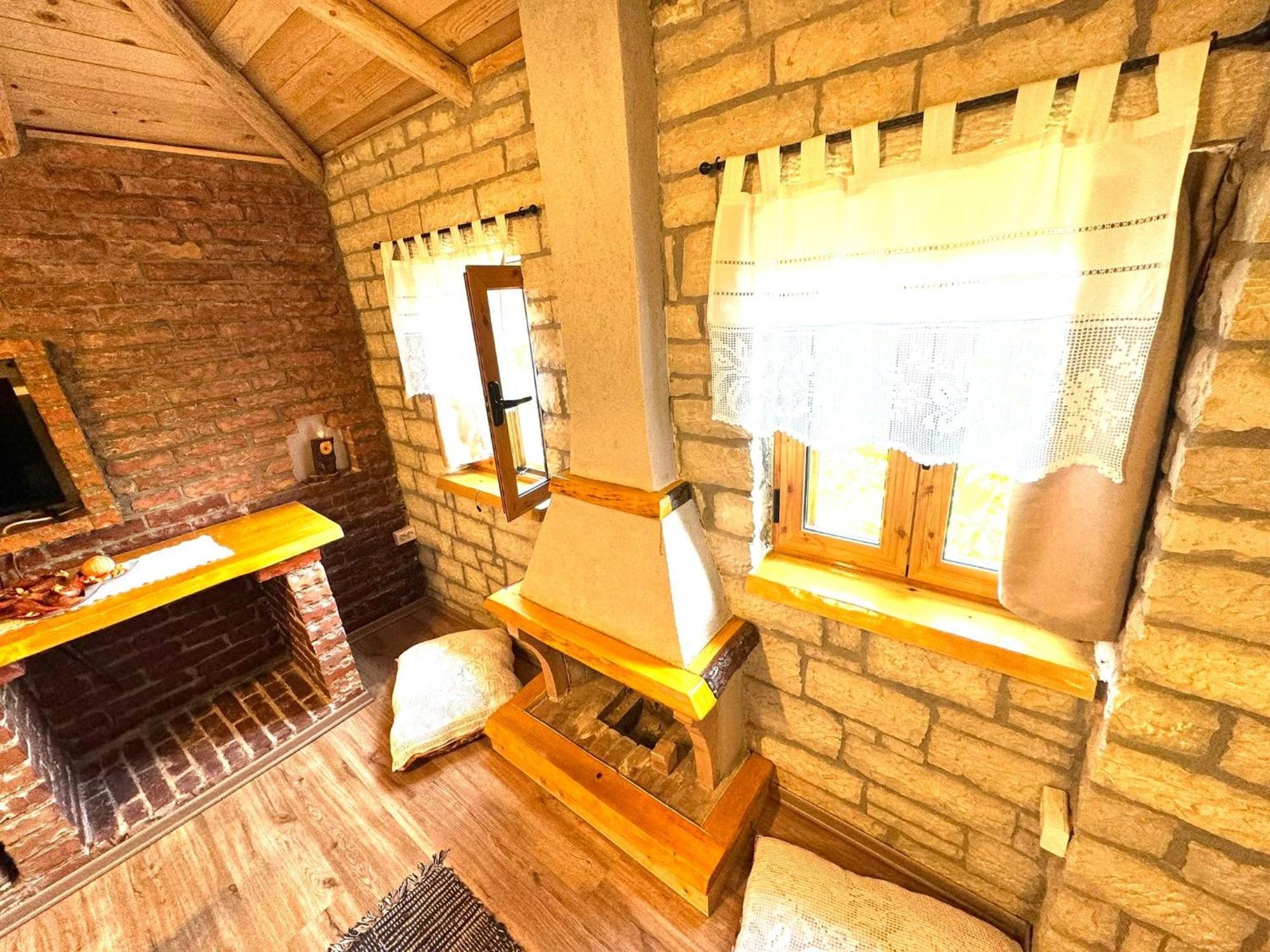 Villa Muzhaqi Nivice Εξωτερικό φωτογραφία